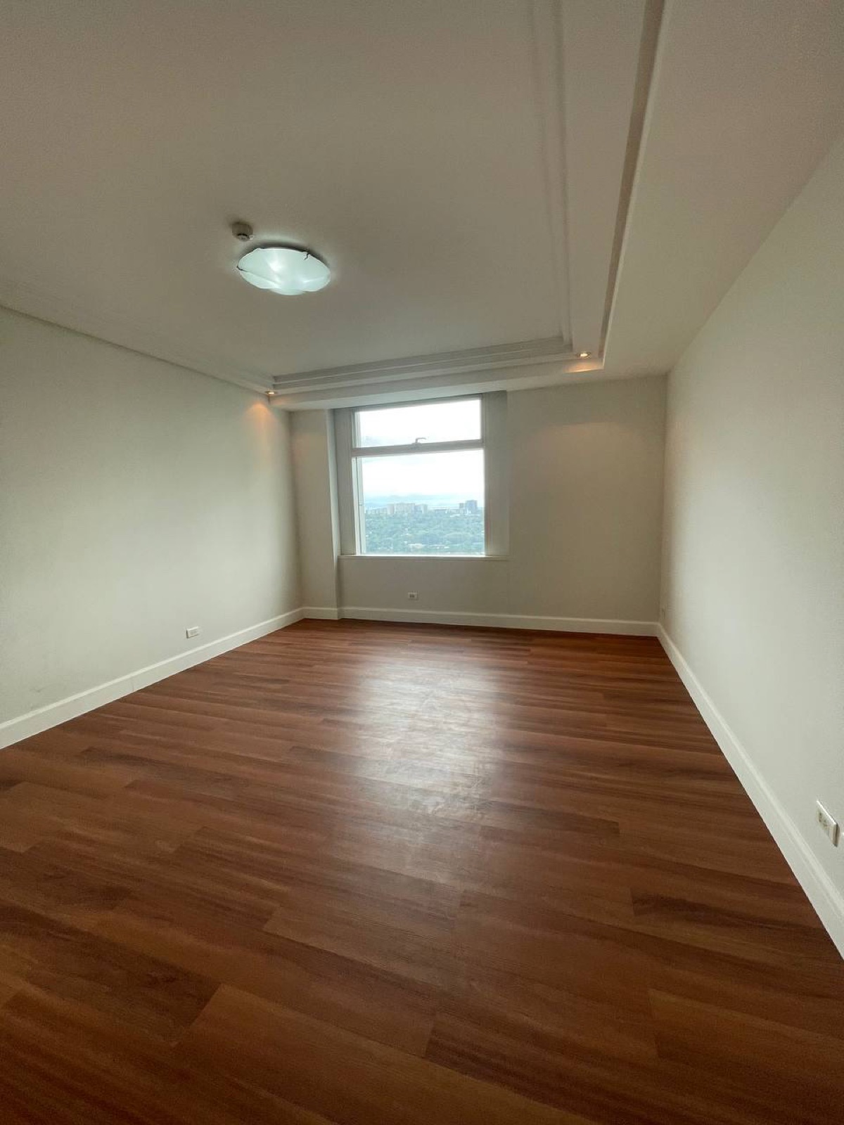 For Sale 3 Bedroom in One Roxas Triangle, Makati City — photo 11