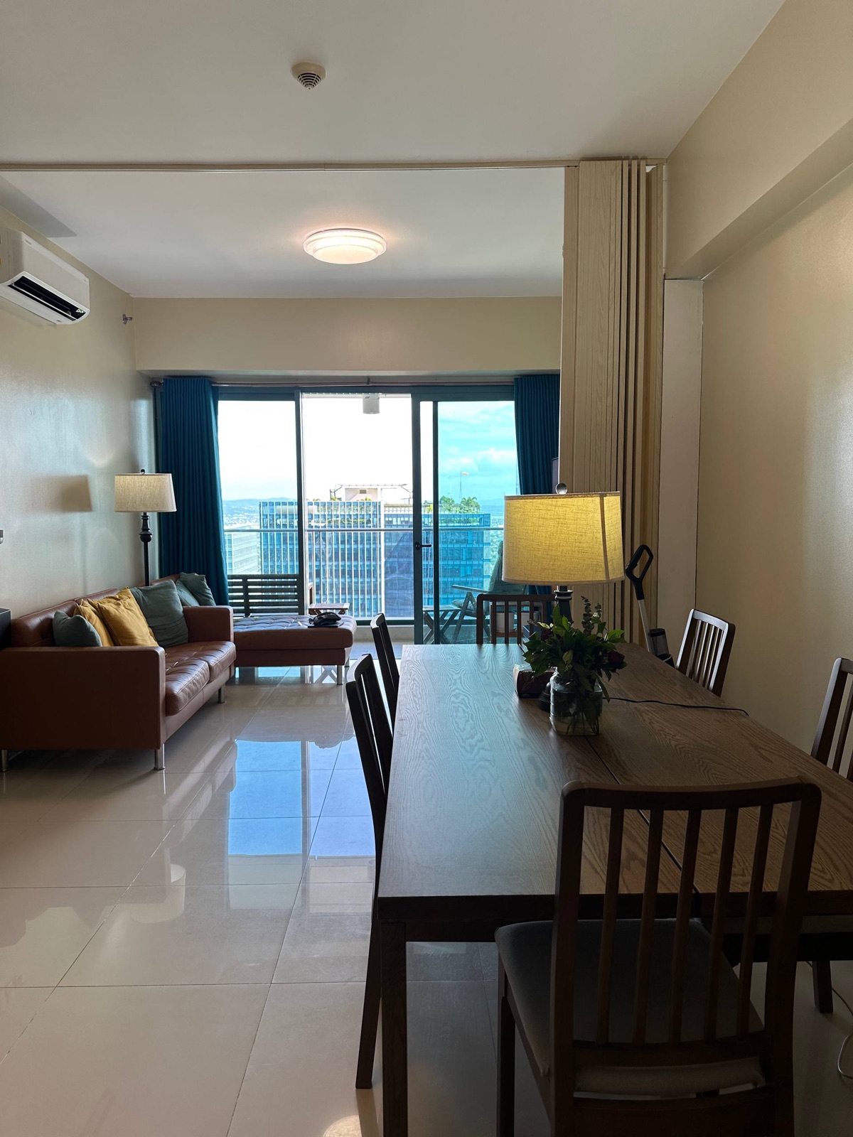 For Sale 1 Bedroom in One Uptown Residences, Taguig City