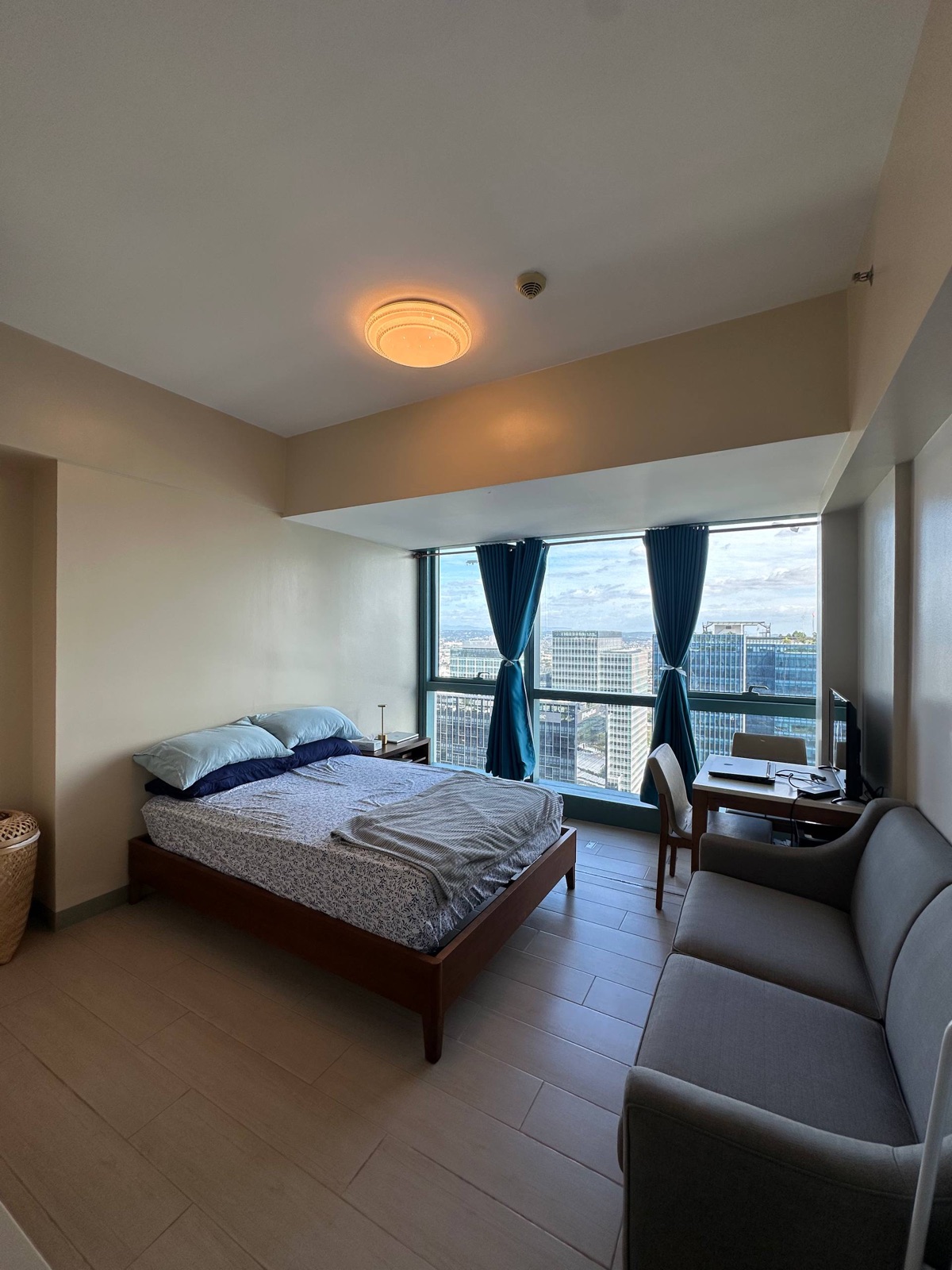 For Sale 1 Bedroom in One Uptown Residences, Taguig City — photo 12