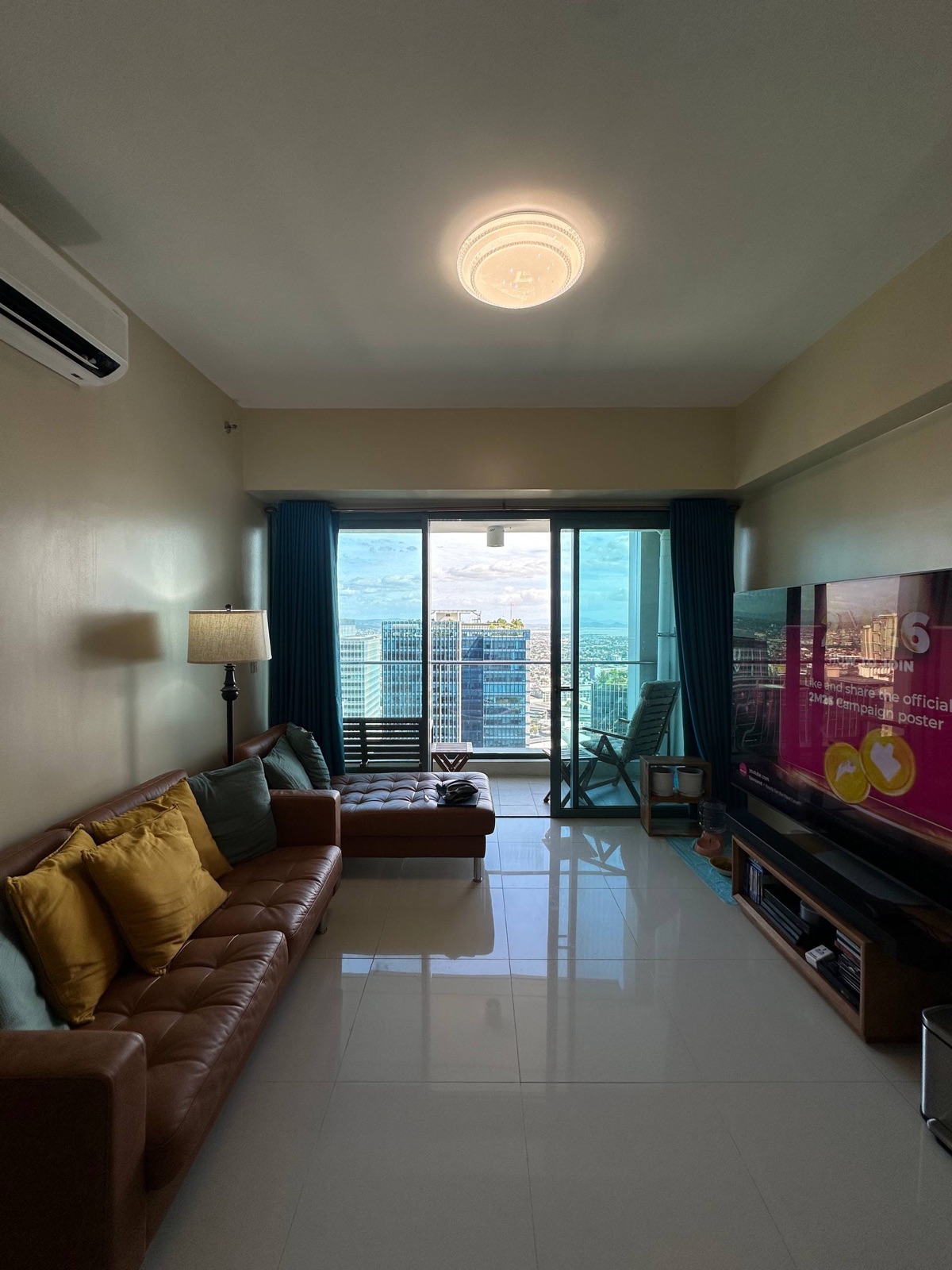 For Sale 1 Bedroom in One Uptown Residences, Taguig City — photo 2